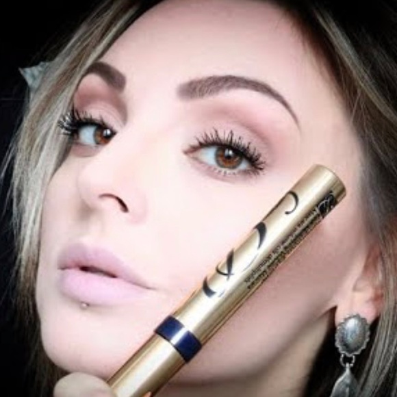 ESTEE LAUDER Sumptuous Extreme Lash Multiplying Volume Mascara EXTREME BLACK 01 - Picture 3 of 16